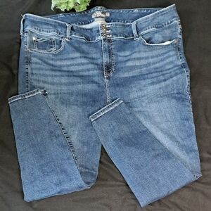 Torrid Blue Super Soft Jeggings with Classic Indigo Wash Size 26T